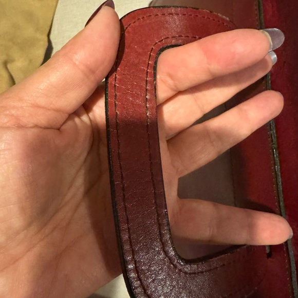 Etienne Aigner Vintage Burgundy Leather Briefcase - Picture 4 of 10